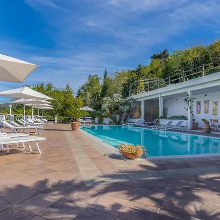 Vittoria 3* Porto Santo Stefano