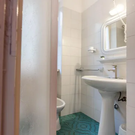 Vittoria 3* Porto Santo Stefano